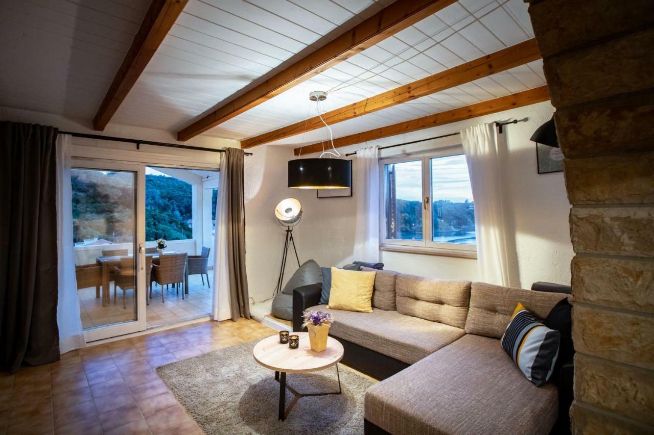Beach Suite Nina Супетарська Драґа Екстер'єр фото